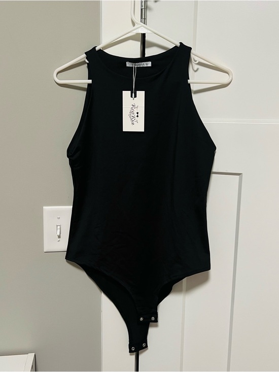 ReoRia Tops - ReoRia Black Crewneck Sleeveless Bodysuit